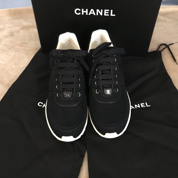 New in box Chanel 17c sneakers, size 9. Never worn - Picture 2 of 8